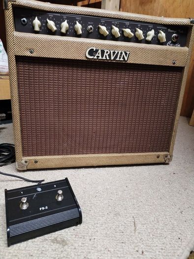 Guitar amplifier Carvin Nomad 50w tube .