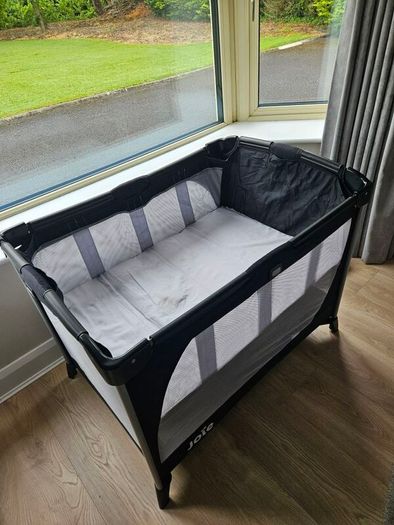 Joie Travel Cot (With Matress)