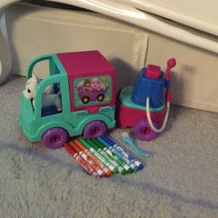 Crayola washable design dogs truck