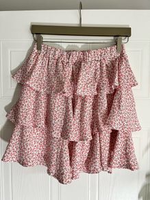 skirt size S