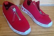 Red size 5 DKNY