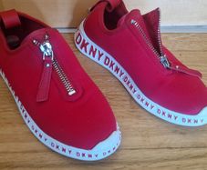 Red size 5 DKNY