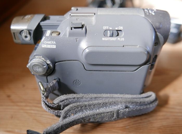 Sony Handycam DCR-HC19E Camcorder Vintage Mini DV Video Camera Tested
