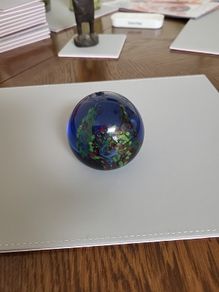 Glass paperweight