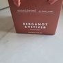 Considered by Helen James Bergamot & Vetiver Candle Image 2