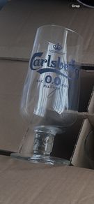 Box of stem Carlsberg pint glasses