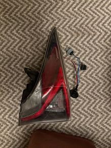 Toyota Prius 2016 - 2018 Rear Tail Boot Light Lamp Passenger Side