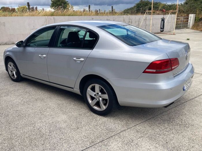 2011 Passat Tdi 2.0 lt blue motion 150 bhp