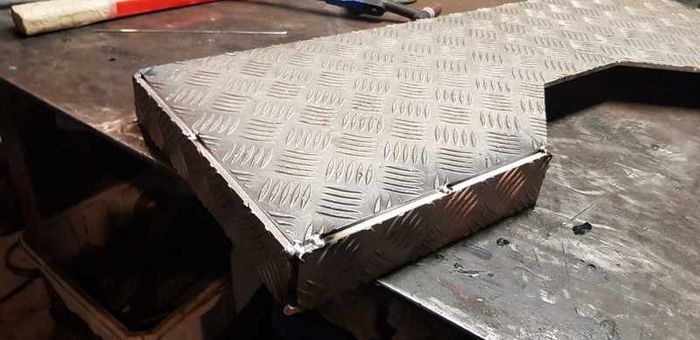 Welder available for Aluminium Welding,Alu wheels repair,E Scooter Aluminium Welding repairs,Cast Iron welding