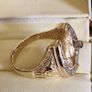 9ct gold ring Image 3