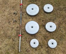 35kg Weights with 5ft Barbell and clips