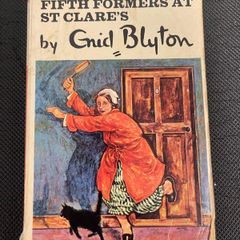 Fifth Formers at Saint Clare's (Enid Blyton)