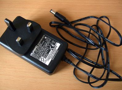 Huawei Switching Power Adaptor, BRAND NEW!