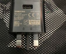Samsung USB fast charger adapter