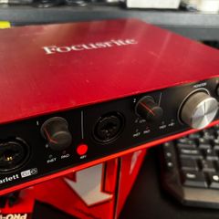 focusrite scarlett 6i6 (gen 3)