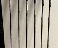 Titleist 704 Golf Irons 5-PW