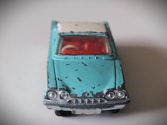 Diecast Vintage Dinky Toys Ford Consul Capri - Fair to Good Original Condition/No Box