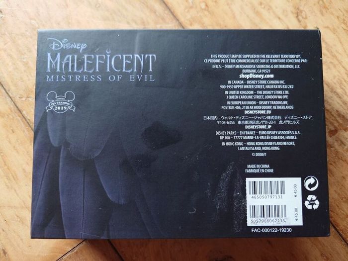 Disney Maleficent Pin set