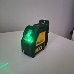 Battery powered green laser level