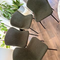 Set of 4 chairs
