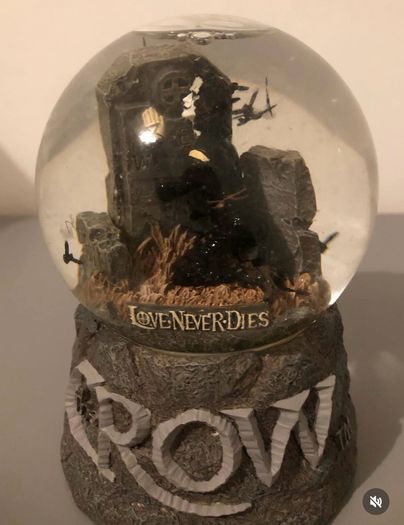 The Crow Crowvision INC. 2001