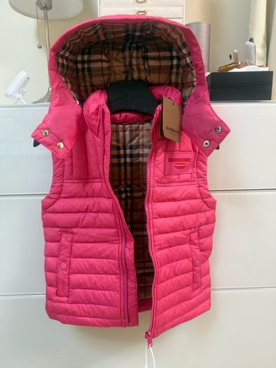 Burberry down gilet 5/6 6/7T