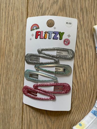 Girls dress and hair clips