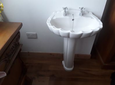 white sink
