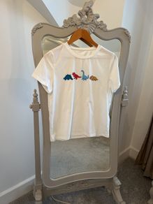 White Dinosaur T-shirt size Medium