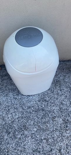 nappy bin