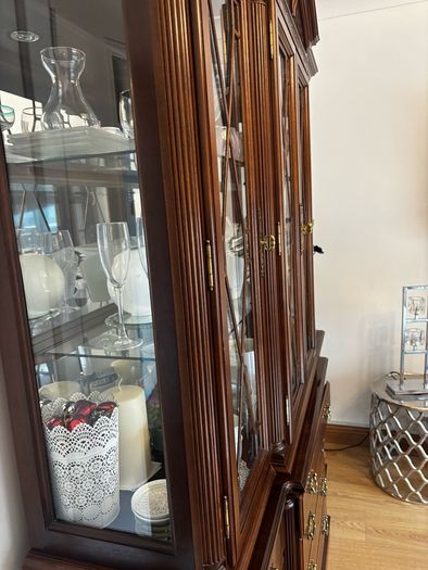 Beautiful Chippendale Style Display ( 2 piece) Cabinet- Almost new condition