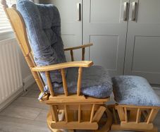 Nursing and feeding chair