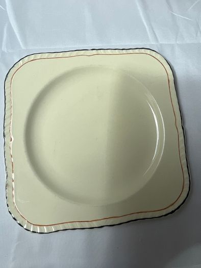 Bread / Cake Plate