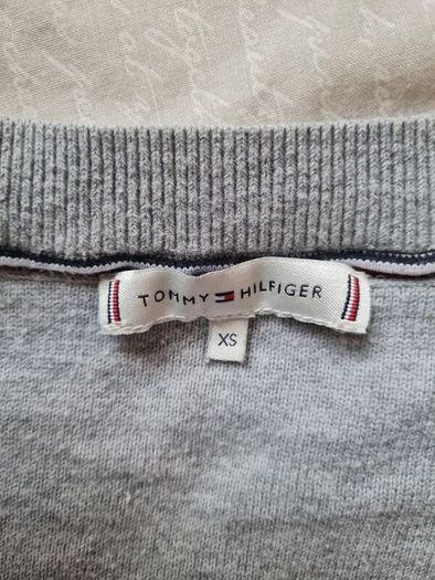 Tommy hilfiger Vivie crew neck jumper Size xs grey ptp 23" in excellent condition