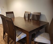 Dining table walnut