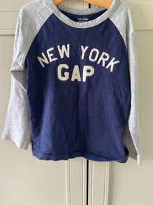 Gap long sleeve top 3-4 years