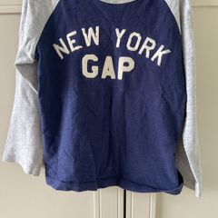 Gap long sleeve top 3-4 years
