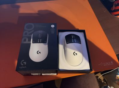 Logitech Pro X2 Superstrike