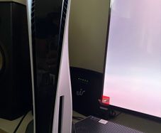 PS5 w/ disk unit