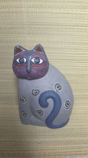 Ceramic cat ornament