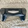 500 GB PlayStation 4 console bundle + 2 controllers + 2 games Image 8