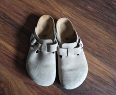 Brand New Never Worn Birkenstock Boston Mules