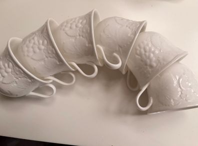 Wedgwood Strawberry and Vine Bone China Tea Cups Set of 6