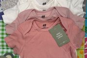Baby bodysuit H&amp;M New