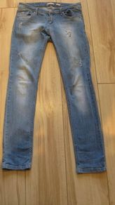 Stradivarius ladies/girls blue denim  jeans size 10 -12 30" leg