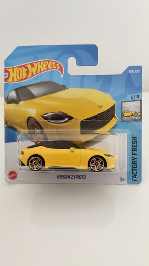 Hot Wheels Nissan Z Proto, new.