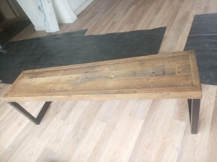 Bench seating reclaimed style