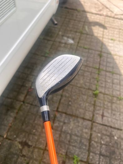 Golf Clubs (Driver, Wedge, Wood)