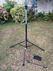 Bike repair / wash stand