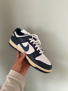 Vintage navy Nike dunks low